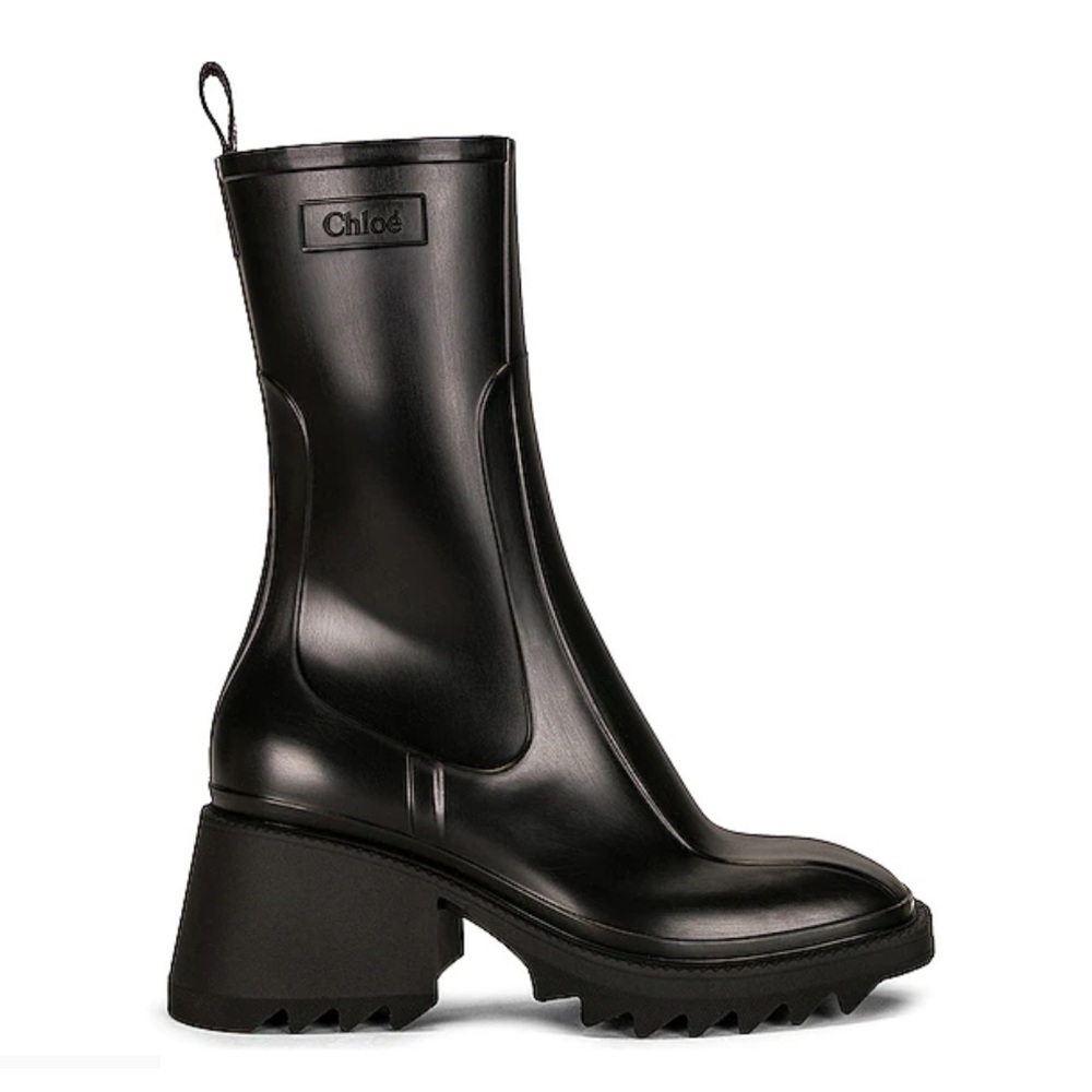 Black Chloe Boots Size 38 !